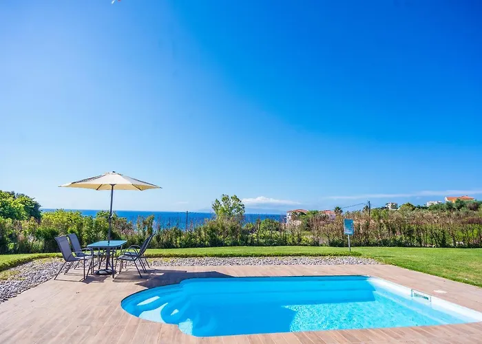 Villa Filon Ktima Beachfront Upscale Karavádhos