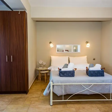 Filon Ktima Beachfront Upscale 빌라