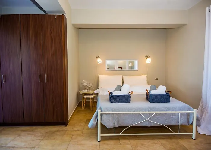 Filon Ktima Beachfront Upscale 别墅