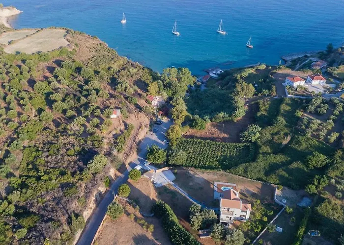 Villa Filon Ktima Beachfront Upscale